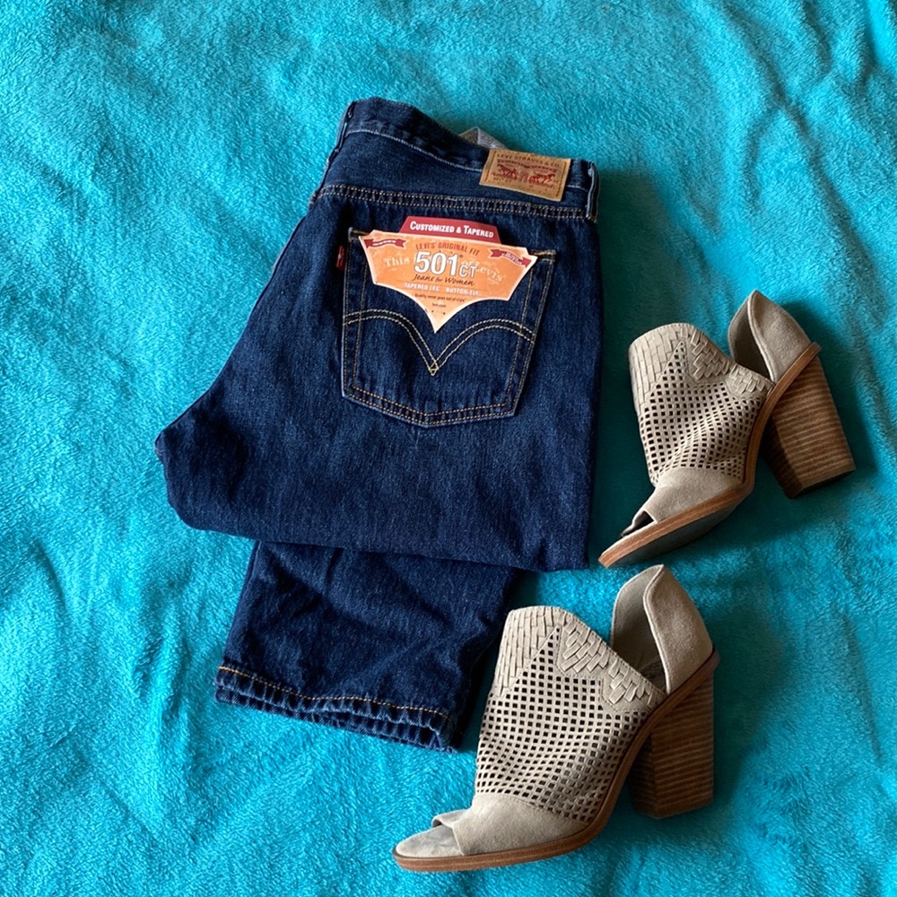 Levi’s 501 CT - custom taper, button fly. NWT